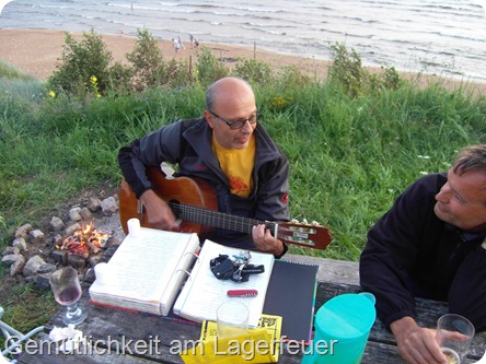 2013-07-05-002 Gemütlichkeit am Lagerfeuer