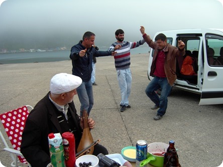 2014-05-03-128 2014-05-03-128