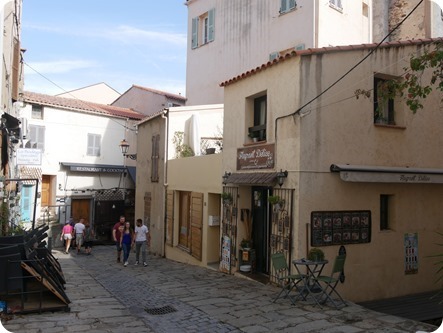 P1320671_thumb P1320671_thumb